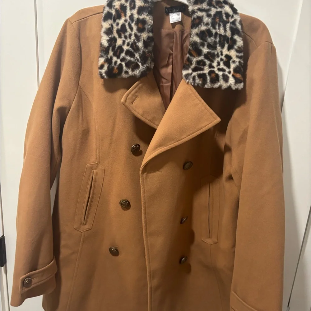 NWOT: Venus beige double breasted coat with leopard print trim, X Large - Picture 9 of 9